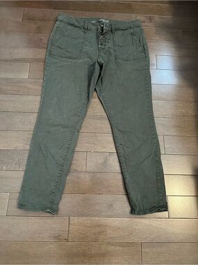 Universal Thread Men's Olive Utility Chinos